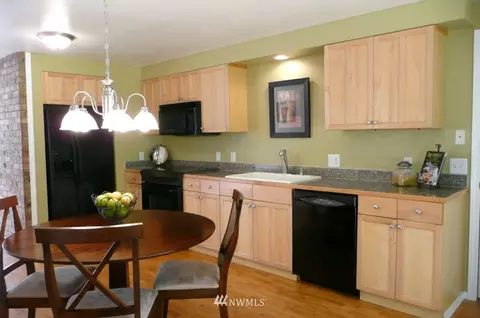 13714 28th Dr SE, Mill Creek, WA 98012 photo 5