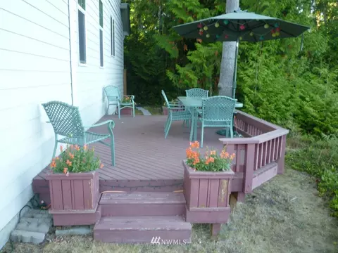 207 170th St SE, Bothell, WA 98012 photo 2