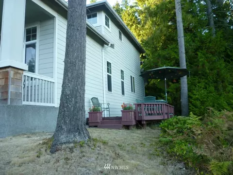 207 170th St SE, Bothell, WA 98012 photo 3
