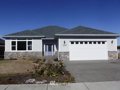 320 Willow St, Sequim, WA 98382 photo 1