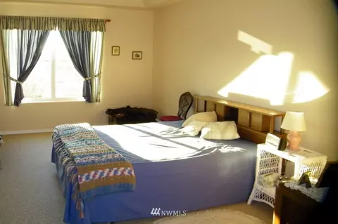 100 Cascadia Loop, Sequim, WA 98382 photo 9