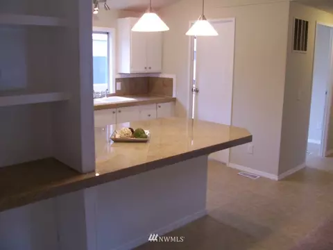 122 137th St SE, Everett, WA 98208 photo 6