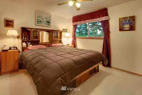 220 217th Pl SW, Bothell, WA 98021 photo 5