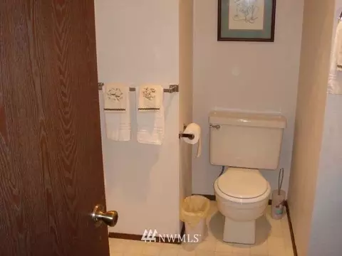 2951 Warner Ave, Enumclaw, WA 98022 photo 5