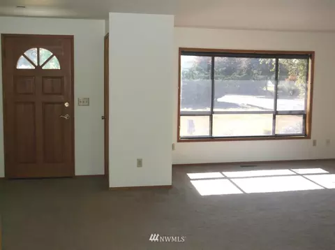 220 Crownview Ln, Sequim, WA 98382 photo 3