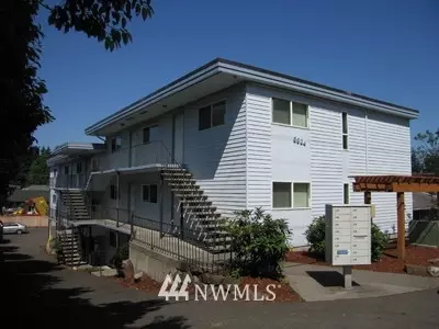 5904 Highway Pl, Everett, WA 98203 photo 1