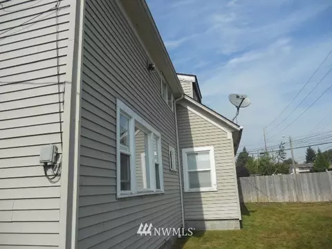 1509 Walnut St, Everett, WA 98201 photo 3