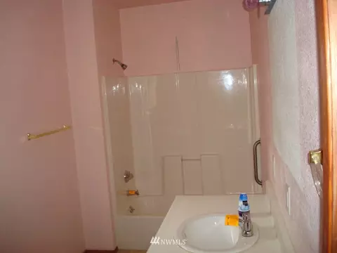 263 Roundtree Rd, Curtis, WA 98538 photo 7