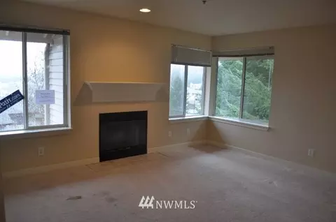 12023 NE 204th Pl #E301, Bothell, WA 98011 photo 2