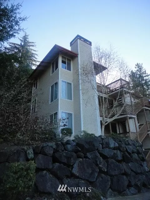12023 NE 204th Pl #E301, Bothell, WA 98011 photo 1