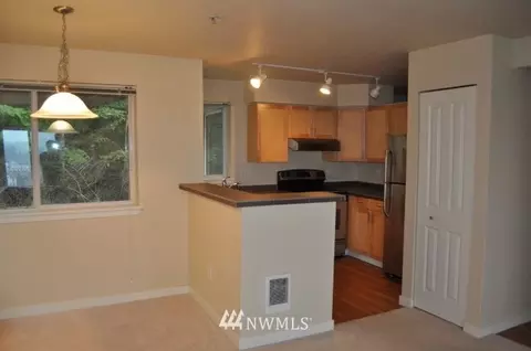 12023 NE 204th Pl #E301, Bothell, WA 98011 photo 7