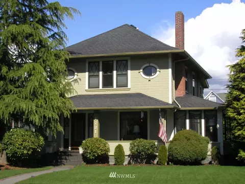 1721 Rucker Ave, Everett, WA 98201 photo 1