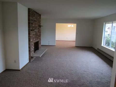 1706 Voight St, Sumner, WA 98390 photo 2