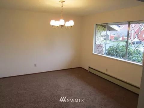 1706 Voight St, Sumner, WA 98390 photo 3