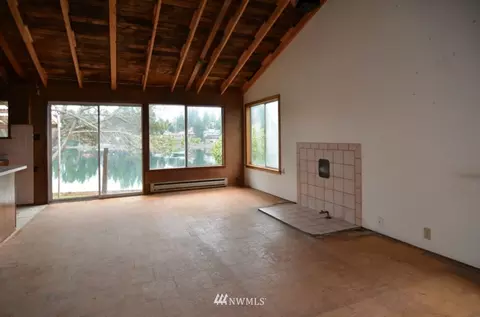 5100 E Grapeview Loop Rd, Allyn, WA 98524 photo 7