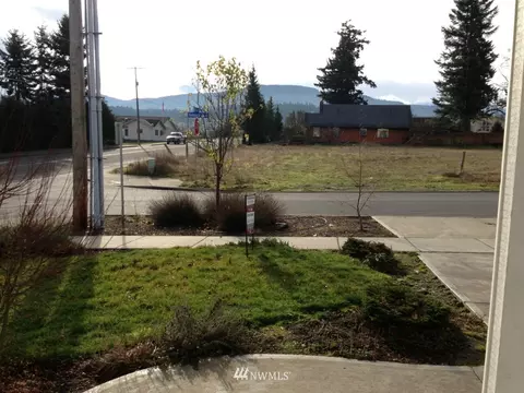 502 W Hemlock St, Sequim, WA 98382 photo 12