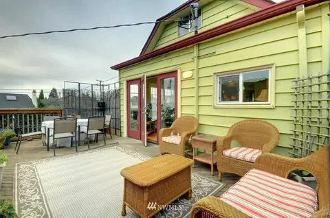 1401 N 40th St, Seattle, WA 98103 photo 14