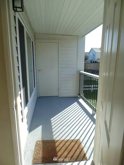 12404 E Gibson Rd #N206, Everett, WA 98204 photo 15