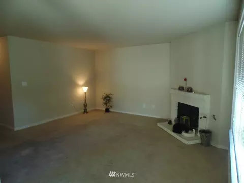 12404 E Gibson Rd #N206, Everett, WA 98204 photo 13