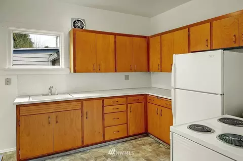 1512 17th St, Everett, WA 98201 photo 3