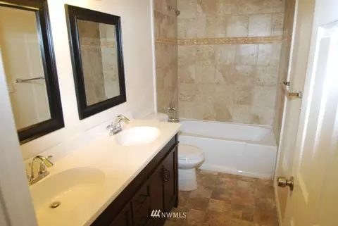 2327 104th Pl SE, Everett, WA 98208 photo 4