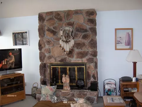 706 E Cedar St, Sequim, WA 98382 photo 5