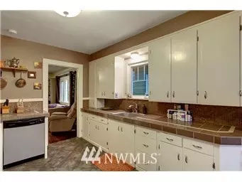1305 Oakes Ave, Everett, WA 98201 photo 8
