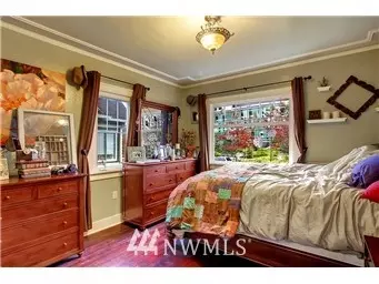 1305 Oakes Ave, Everett, WA 98201 photo 4