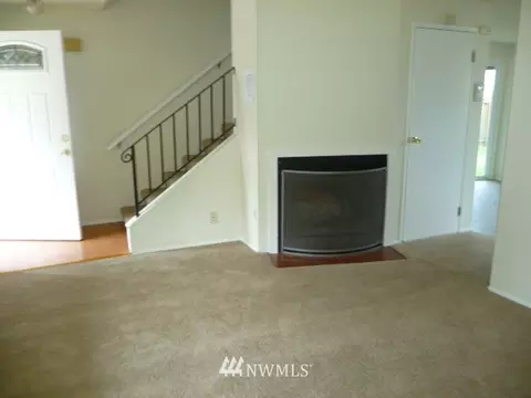 6016 Seahurst Ave, Everett, WA 98203 photo 2
