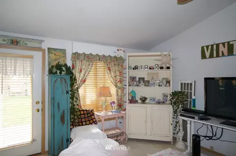 3214 241st St E, Spanaway, WA 98387 photo 6