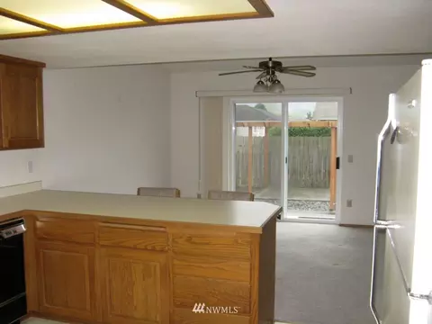 941 E Alder St, Sequim, WA 98382 photo 5
