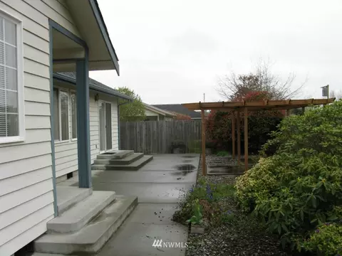 941 E Alder St, Sequim, WA 98382 photo 13