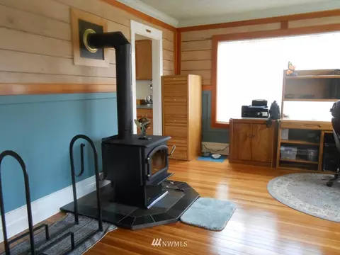 612 Spruce St, Ilwaco, WA 98624 photo 10