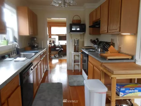612 Spruce St, Ilwaco, WA 98624 photo 7