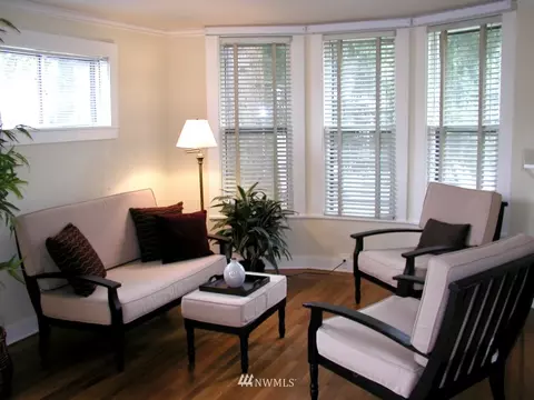 2401 Cleveland Ave, Everett, WA 98201 photo 4