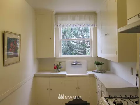 410 Sumner Ave, Sumner, WA 98390 photo 6