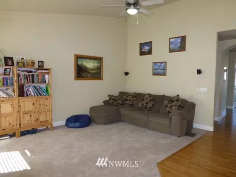 11 Petal Ln, Sequim, WA 98382 photo 5