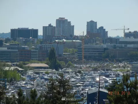 1921 Franklin Pl E, Seattle, WA 98102 photo 15