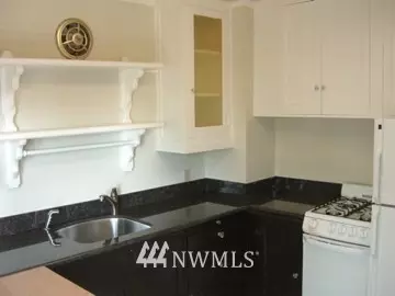 1921 Franklin Pl E, Seattle, WA 98102 photo 5