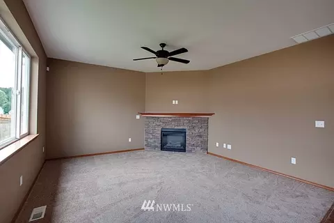 112 Ames St NE, Orting, WA 98360 photo 7