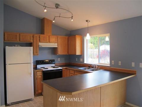 3668 Britzman Loop, Clinton, WA 98236 photo 2