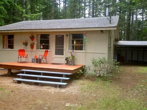 620 E Trails End, Belfair, WA 98528 photo 2