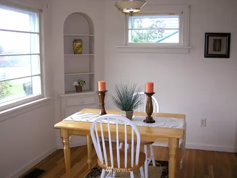 609 Hoyt Ave, Everett, WA 98201 photo 4