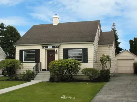 609 Hoyt Ave, Everett, WA 98201 photo 1
