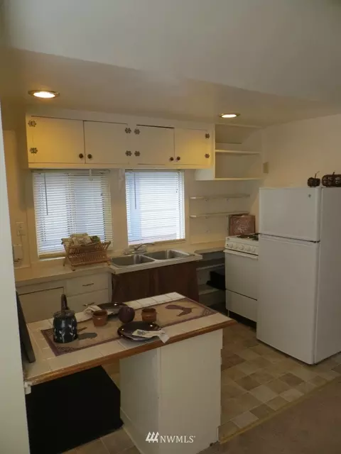 3119 Hoyt Ave, Everett, WA 98201 photo 3