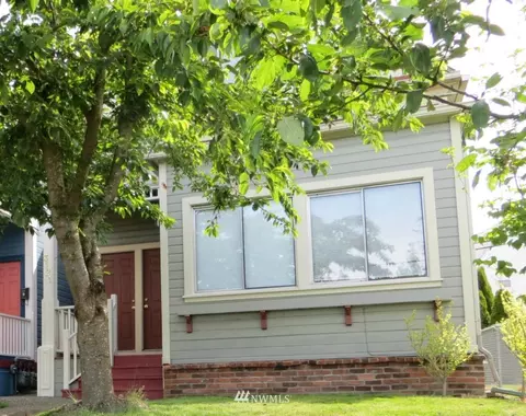 3121 Hoyt Ave, Everett, WA 98201 photo 1