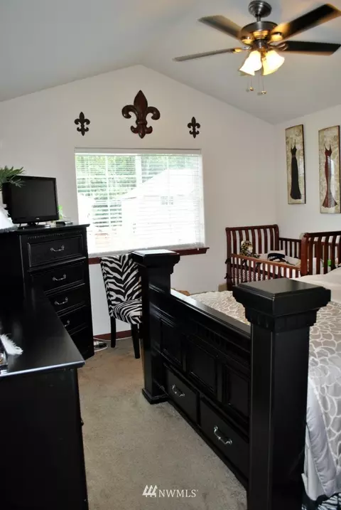 1505 Daffodil Ave NE, Orting, WA 98360 photo 14
