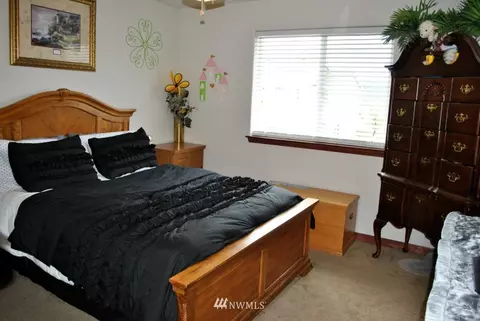 1505 Daffodil Ave NE, Orting, WA 98360 photo 12