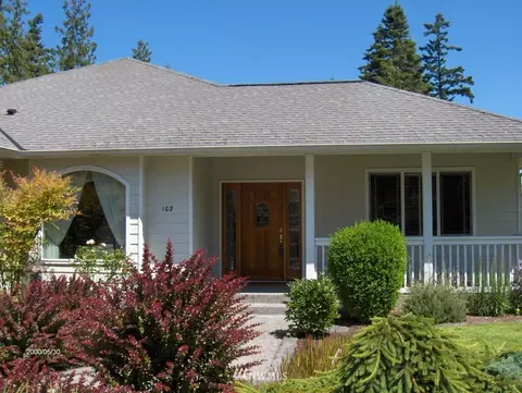 102 Harleman Dr, Sequim, WA 98382 photo 2