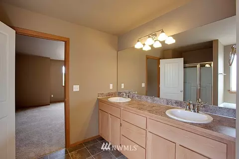 116 Ames St NE, Orting, WA 98360 photo 9
